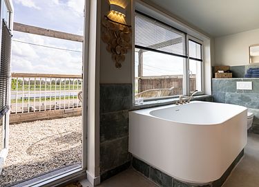 Luxe appartement met privé wellness - 16