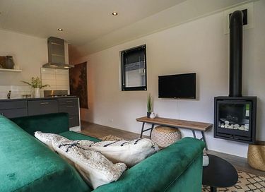 Wellness cottage in a cozy park - 3