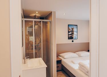 Logement de vacances à l'orée de la forêt avec espace bien-être - 45