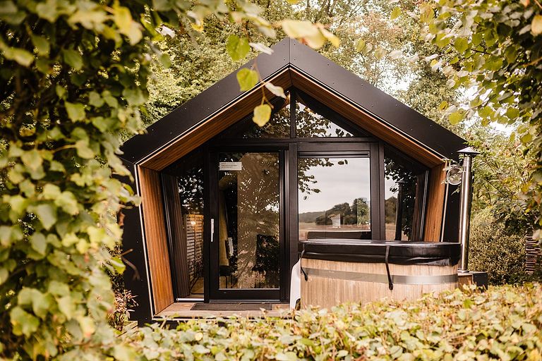 Design huisje (2 pers.) met privé hottub - 1