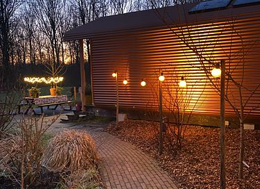 Maison enveloppante de bien-être avec sauna et bain à remous - 28