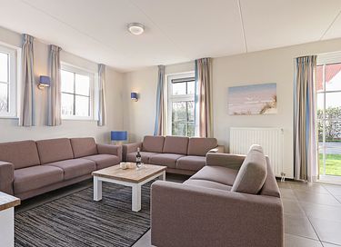 Spacious group home near the coast of Zeeland - 7