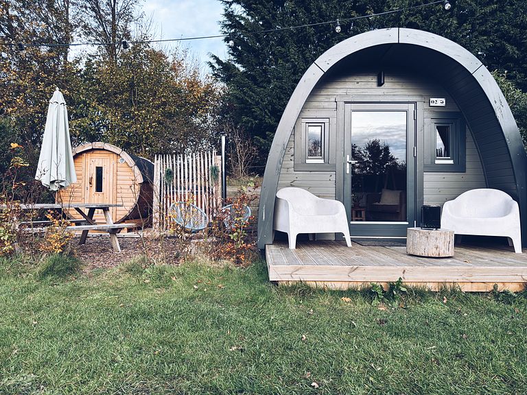 Wellness Pod with private hot tub and sauna - 1