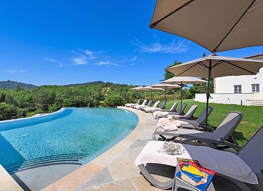 Luxe villa met infinitypool en mooi uitzicht - 43
