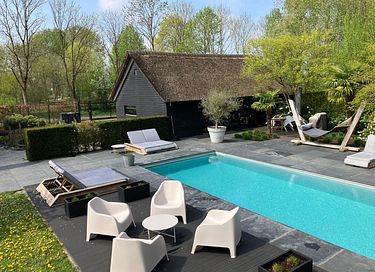 Hébergement familial de luxe avec piscine