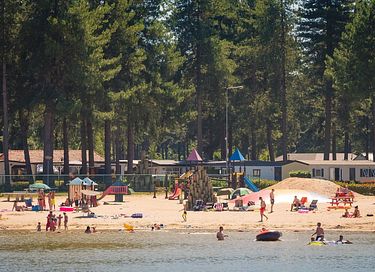 Fine holiday home (5p) on park in the Kempen - 21