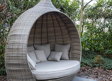 Lodge with private wellness under the trees - 32