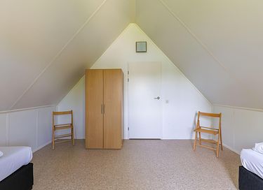 Ruime vakantiewoning aan viswater in Drenthe - 17