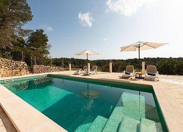 Holiday home with pool and beautiful views - 3