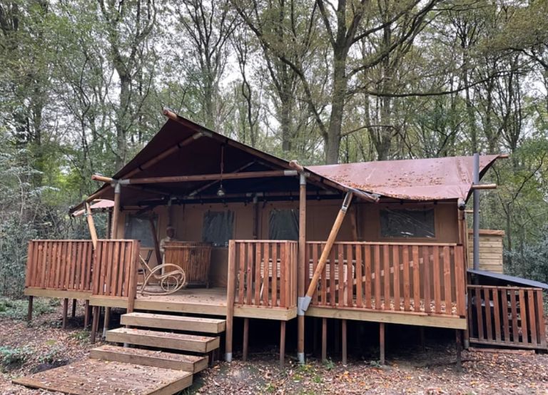 Geräumiges Glampingzelt mit viel Privatsphäre - 1