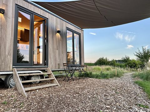 Moderne tiny house på den belgiske landsbygd - 2