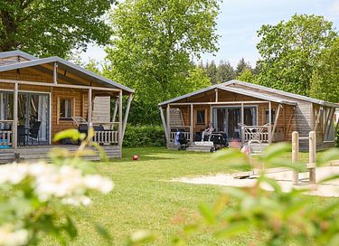 Lodge adapté aux enfants avec une grande véranda - 1
