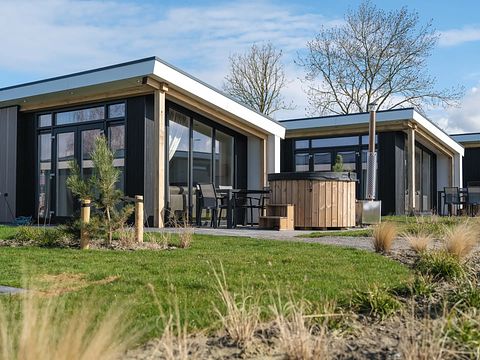 Holiday home with sauna and hot tub in Zeeland - 3