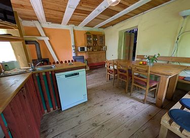 Séjour spacieux dans une grange en bois avec cinéma - 5