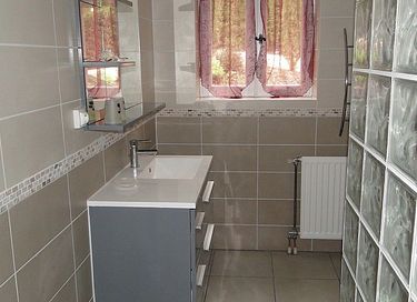 Vakantie met eigen jacuzzi omringd door bos - 14