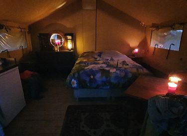 Glamping-Zelt mit Whirlpool und toller Aussicht - 12