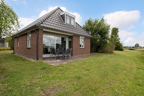 Animal friendly bungalow in Drenthe - 2