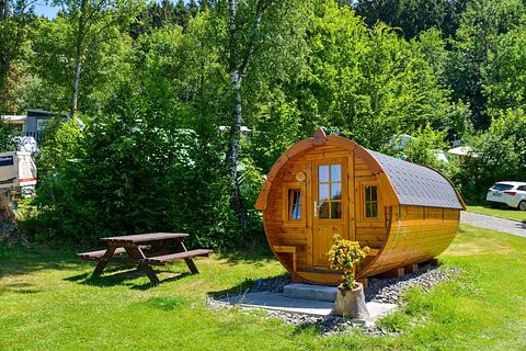 Cabane de randonneur dans une zone boisée - 4