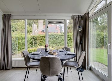 Moderner Bungalow mit gemütlichem Außenkamin - 13