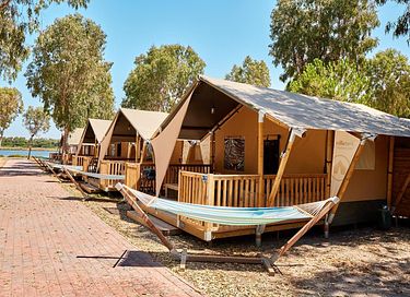 Luxury tent by the sea in a nice campsite - 3