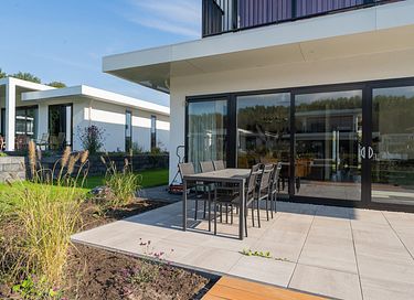 Luxury waterfront villa with private jetty - 44