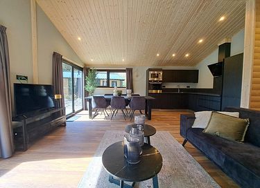Modernes Chalet mit Whirlpool in Utrecht - 7