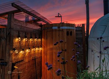 Luxe yurt met houtkachel en privé sanitair - 24