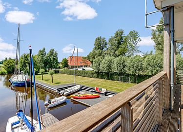 Family villa with wellness on the Sneekermeer - 8