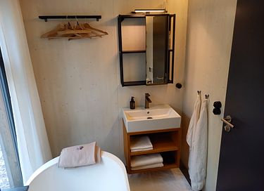 Knus tiny house met sauna in mooie omgeving - 8