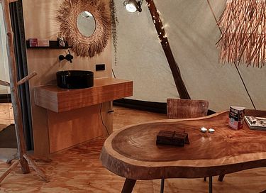 Romantische glamping tent met een hottub - 9