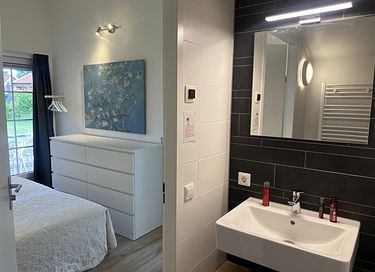 Familiehuis (6p) aan een recreatieplas - 15