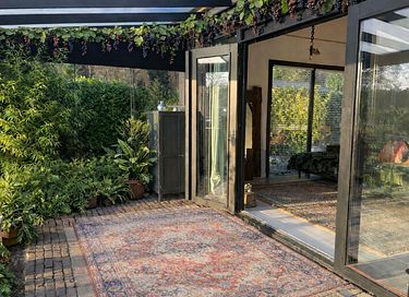 Maison forestière près de la mer avec bain à remous en bois - 12