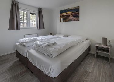 6-person chalet on park in North Holland - 13