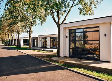 4-persoons vakantiehuis bij een recreatiemeer - 3