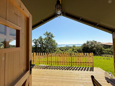 Glamping-Zelt mit Blick auf den See - 2