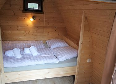 Cozy cabin on a lovely campsite - 3