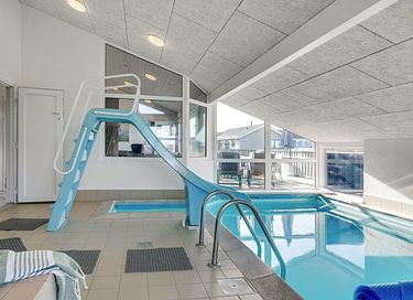 Vakantiehuis met eigen zwembad - 15