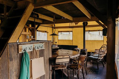 Robuste Lodge für 8 Personen mit Holzofen - 4