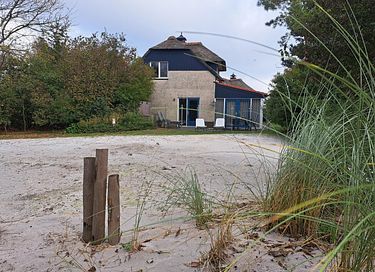 Luxury holiday with sauna in Friesland - 21