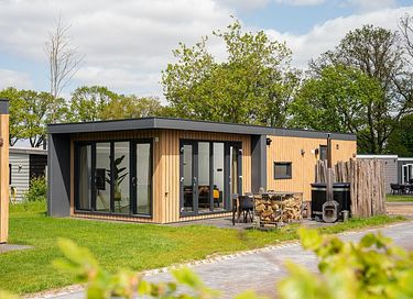 Tiny house de luxe avec bain à remous privé - 12
