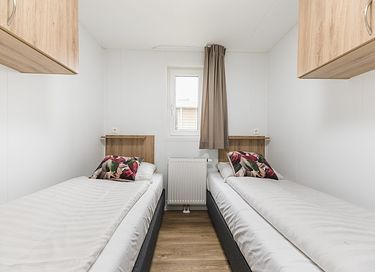 Pavillon pour 4 personnes au bord d'un étang avec jacuzzi - 10