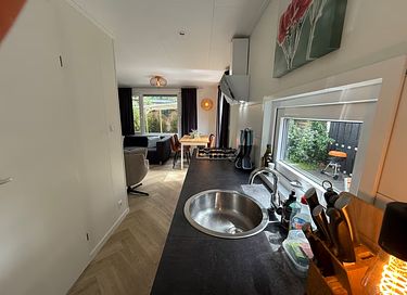 Chalet with spacious garden and jacuzzi - 9