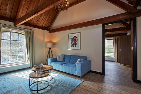 Unique B&B on an estate with a waterfall - 5