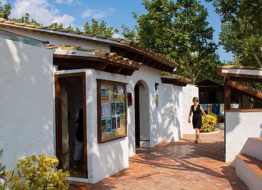 5-person glamping tent on the Costa Brava - 18
