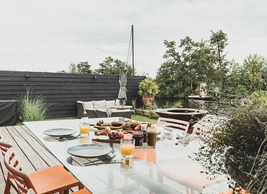 Luxe Tiny house met jacuzzi aan het water - 6