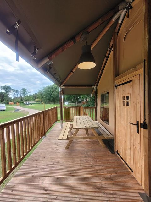 Glamping tent (6p) op hoogte - 3