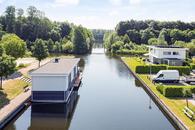 Luxuriöses Hausboot für 8 Personen - 1