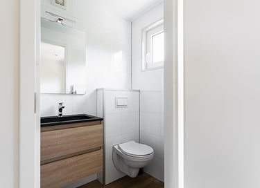 Tiny House met verwarmd buiten ligbad - 13