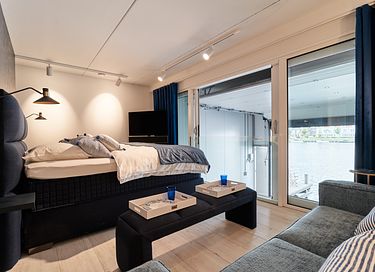 Getaway in a studio over the water - 3