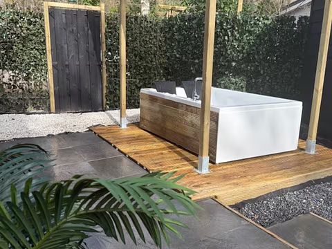 Boswoning met jacuzzi en dubbele badkamer - 3